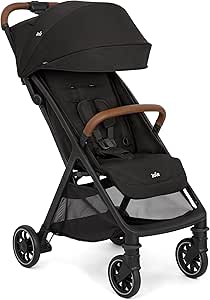 Carrinho de bebê Joie Pact Pro, preto com detalhe em couro caramelo